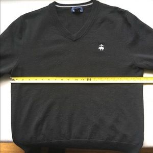 Brooks Brothers merino wool v-neck